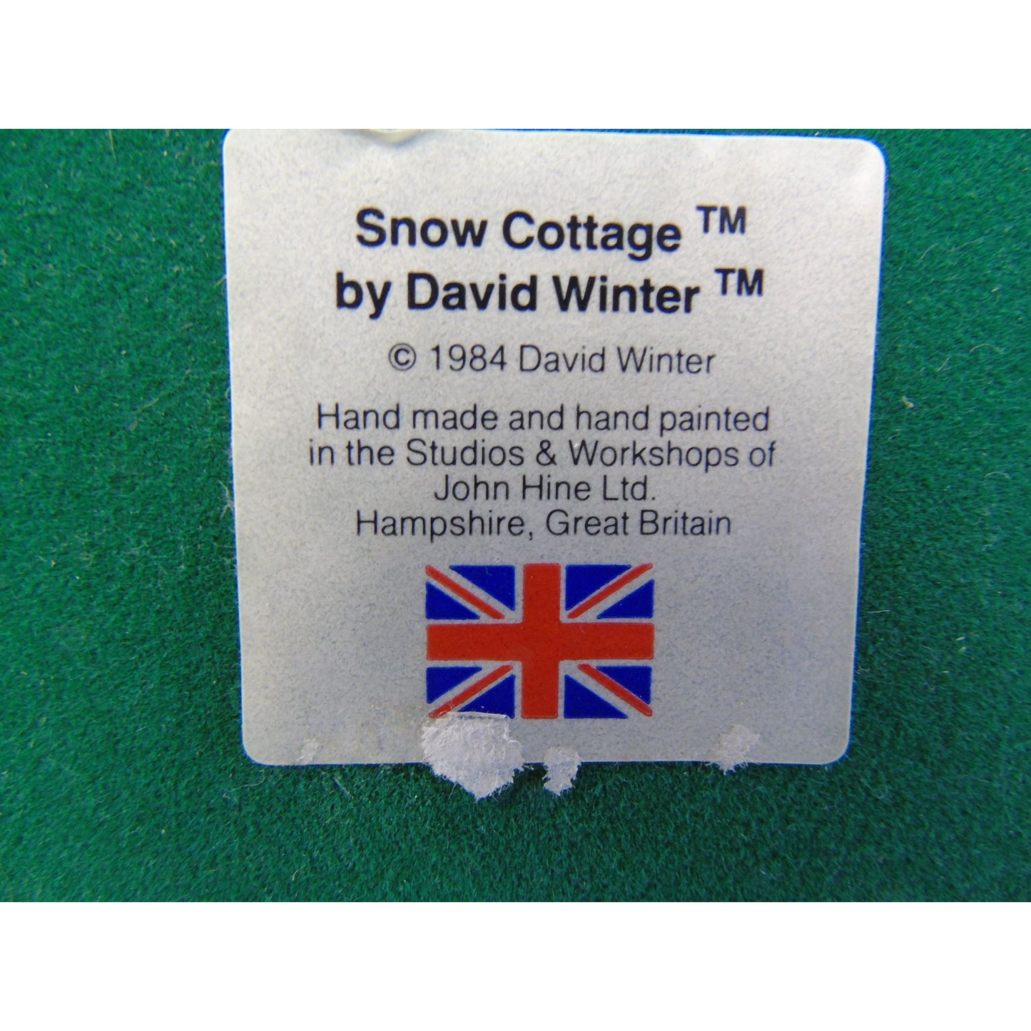 Vintage Snow Cottage By David Winter 1984 Handmade Hand Painted John Hine, Ltd Hampshire Great Britain