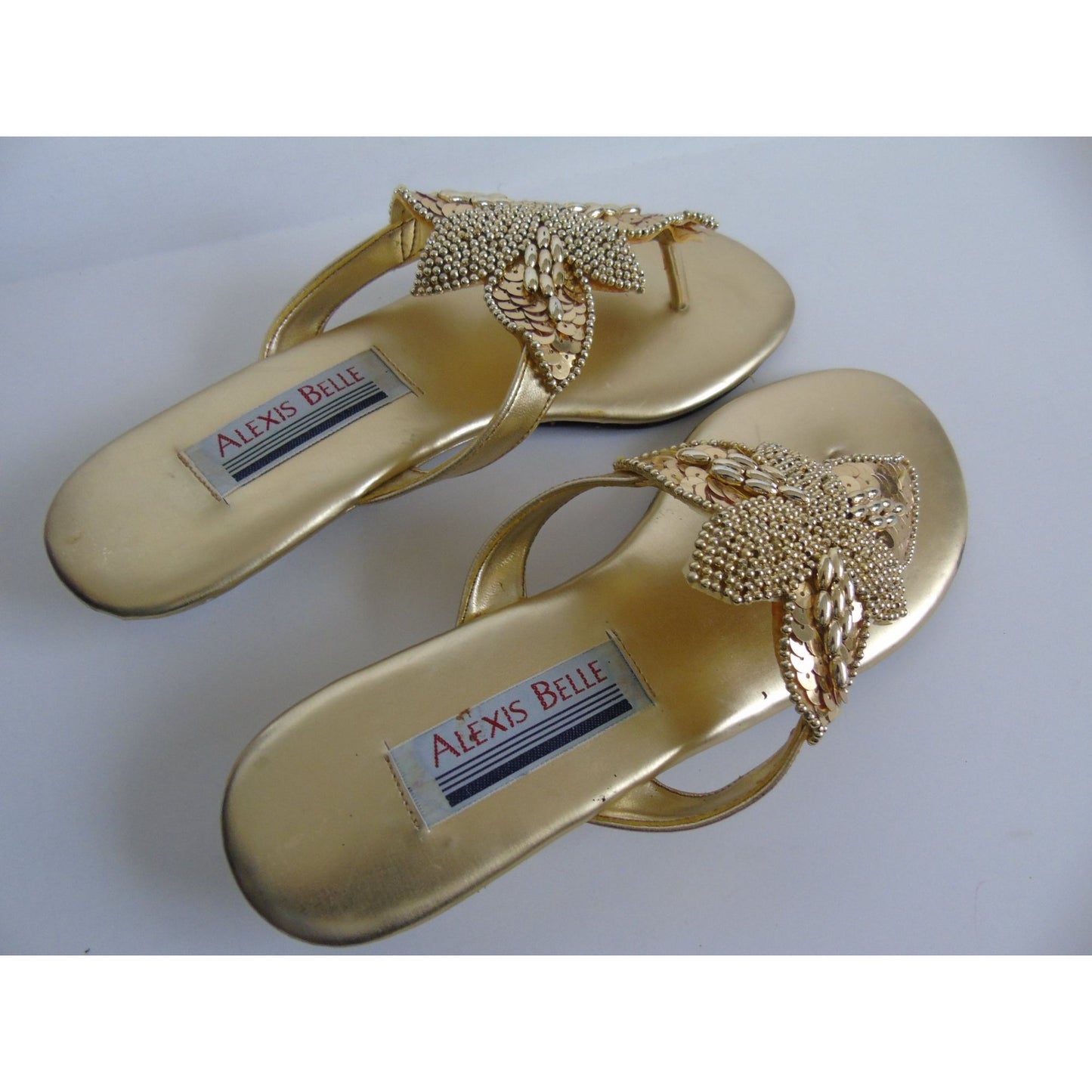 Alesis Belle Gold Women's Sandal Shape Of A Leaf Pattern Beaded Sequins Size 7 Vintage