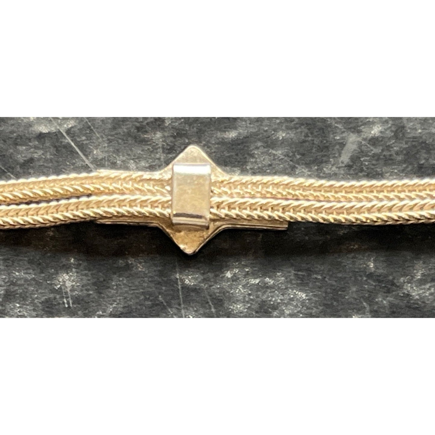 Vintage Bracelet .925 Sterling Silver Herringbone With 6 Floral Embellishments As Design Lobster Clasp