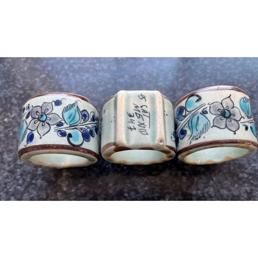 Vtg Three 15 CAT MEX Mexico Ceramic Handmade Napkin Rings 347 Meant To Stand Up Intricate Floral Design Blues Gray Brown