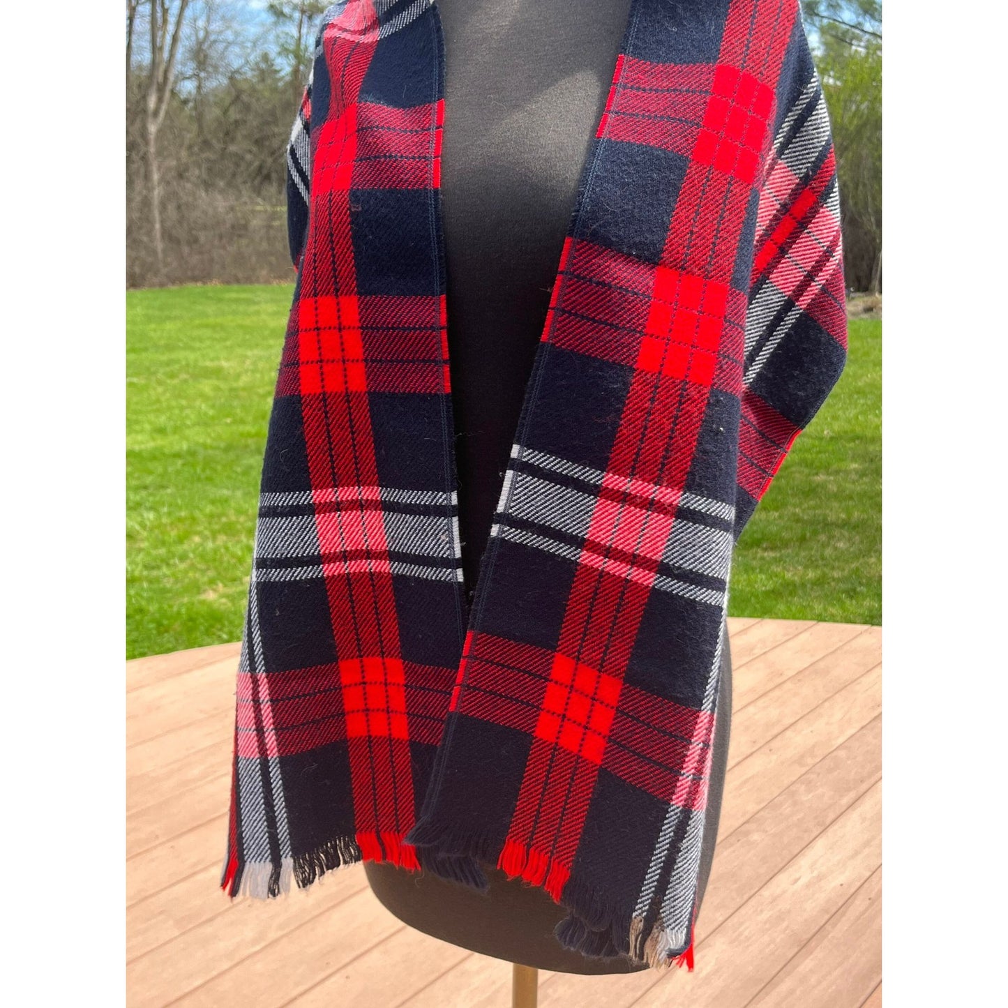 Vtg 1970's Scarf Navy Red White Scottish Plaid Made In USA 100% Superfine Acrylic 62" x 11"