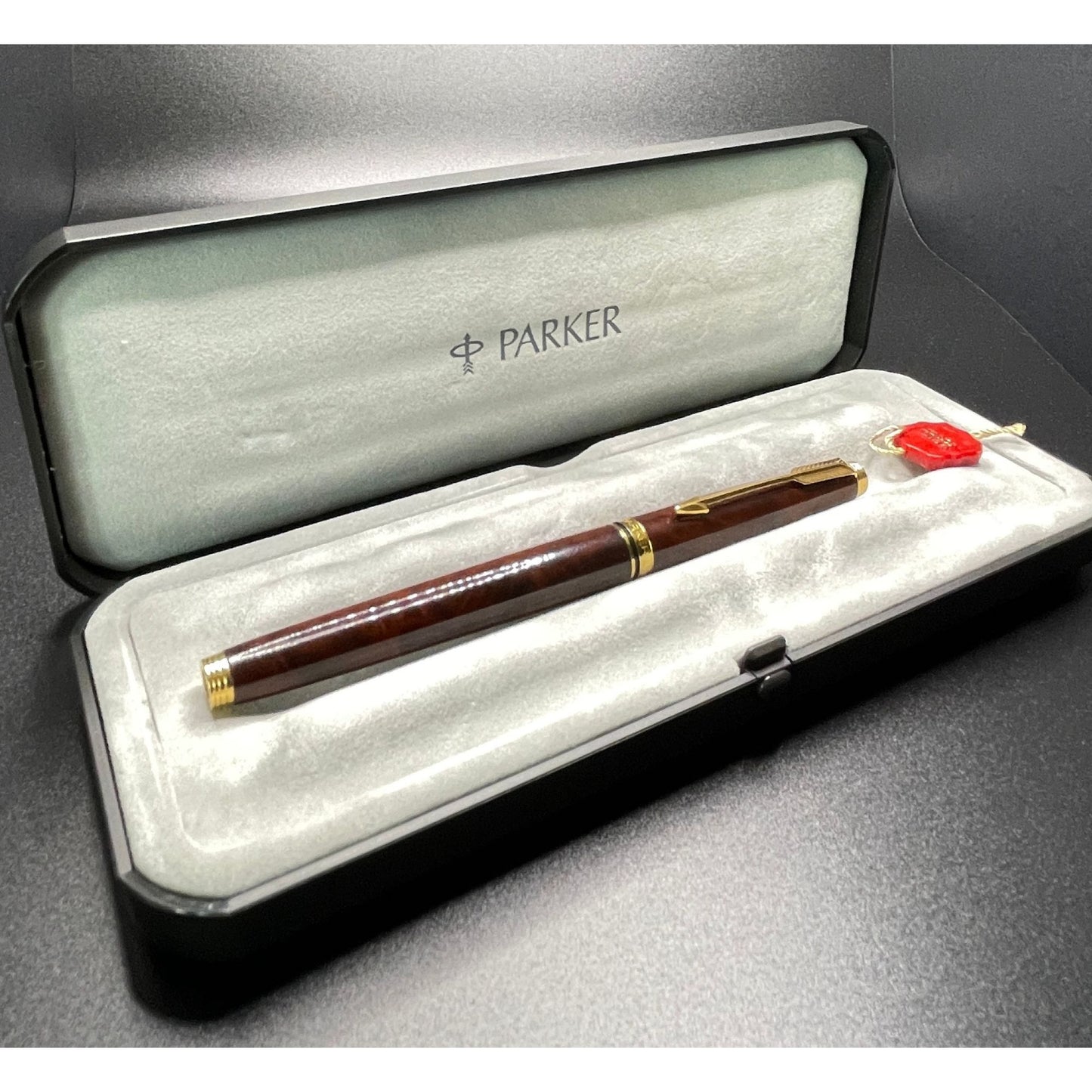 Vtg Parker Sonnet Fountain Pen Laque 5853 Deep Red Brown Lacquer 18K Gold Medium Pt New In Box Paper Work