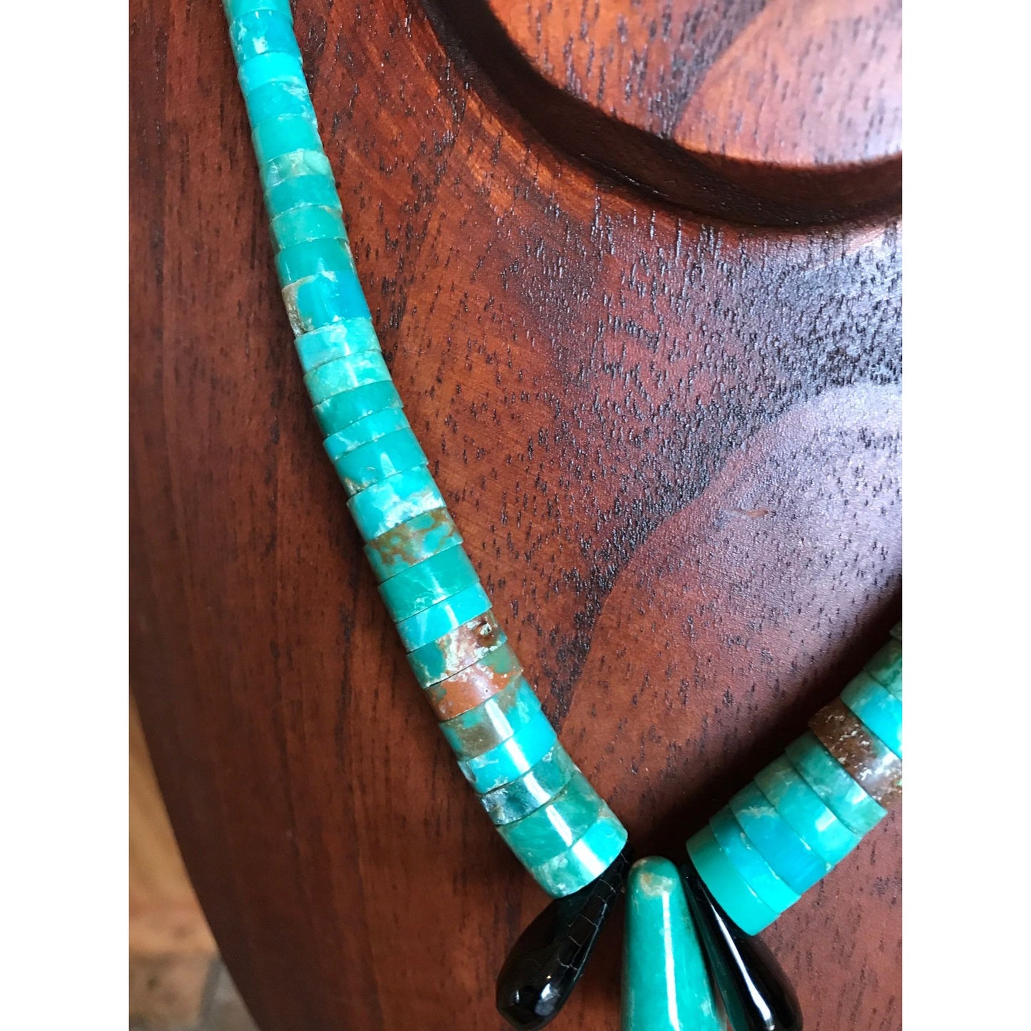 Vtg Necklace Graduated Turquoise & Shell With 2 Black Onyx And 1 Large Turquoise Drop Sterling Silver Spacers