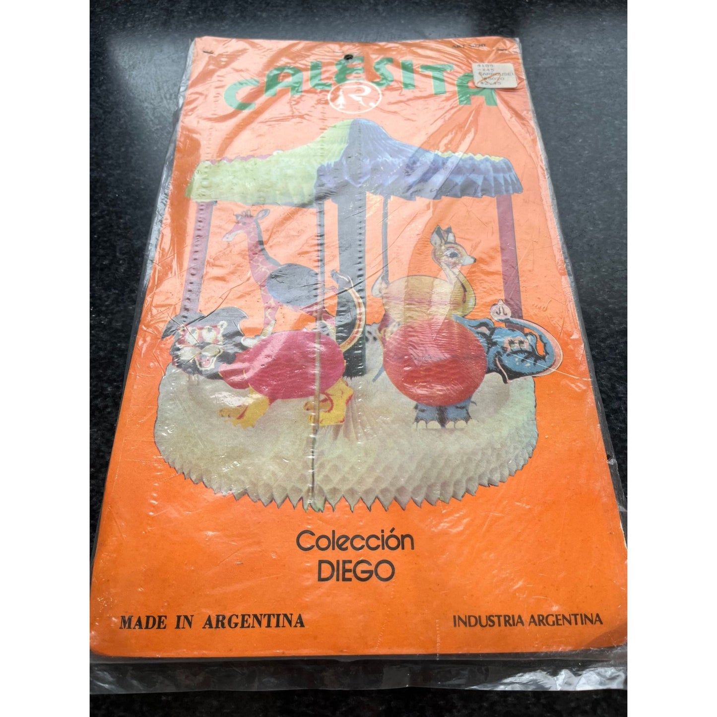 Vtg Made in Argentina CALESITA Honeycomb Paper Animal Carousel Art 5020 Coleccion Diego NIP