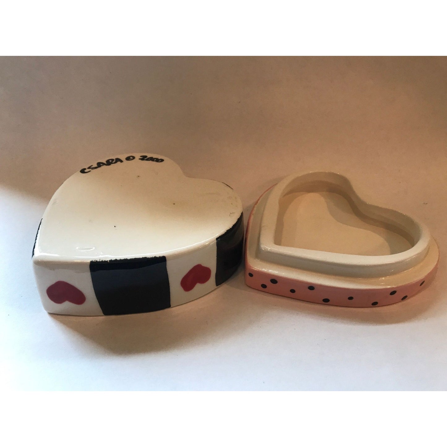 HTF Vintage C Sara 2000 Handpainted Italian Ceramic Heart Shaped Trinket Box Signed