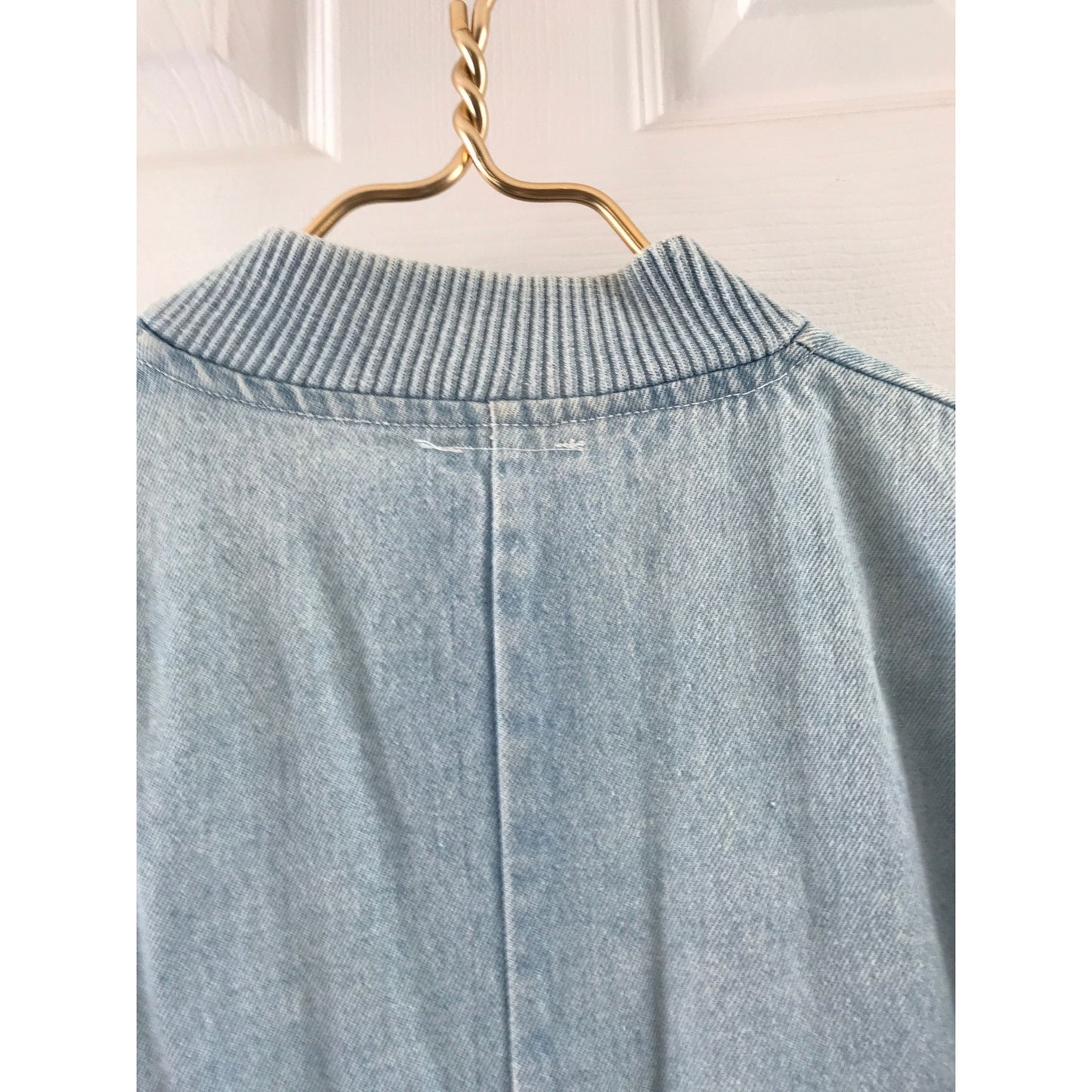 Vtg Women's 1970's Tantrum Blue Denim Jumpsuit With Jersey Ribbed Collar Cute Patches Size Small