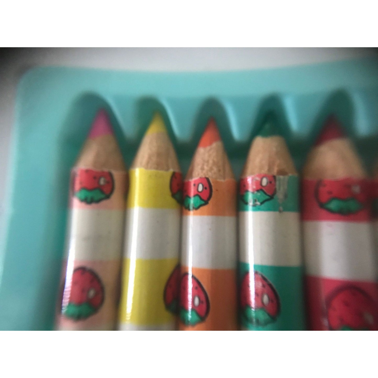 Vtg Sweet Berry Perfumed 10 Mini Colored Pencils Lovely Fan In Case Made In Japan No. 129 SB-123