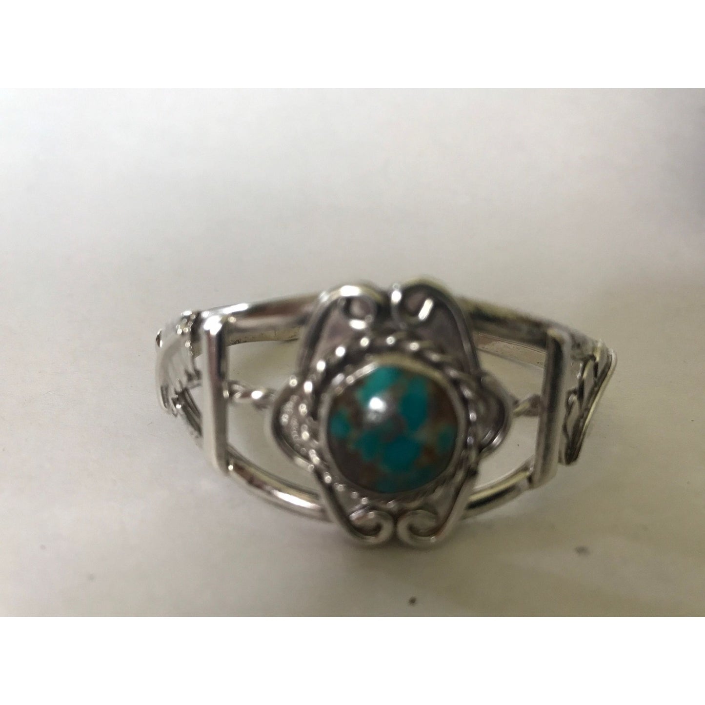 Vtg 1970's Turquoise Feather Design Cuff Bracelet Sterling Silver One Bezel Round Turquoise Center