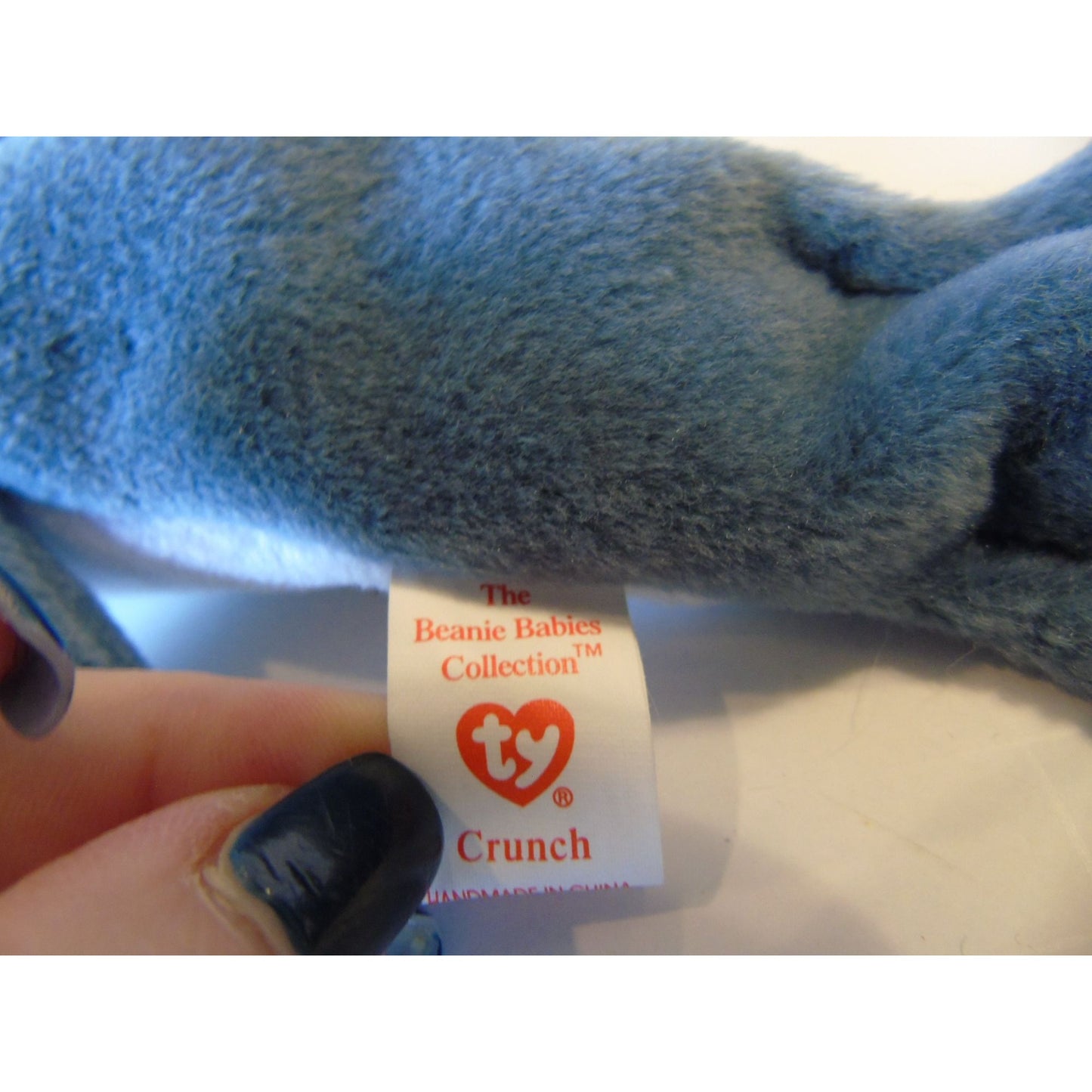 Ty Beanie Babies Crunch The Shark Birth Date 1-13-96 Style No. 4130