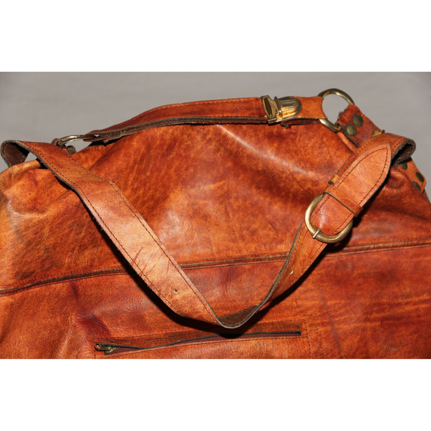 Vintage 1970's Handmade Cowhide Leather Duffle Bag Luggage Made In Argentina Shoulder Strap