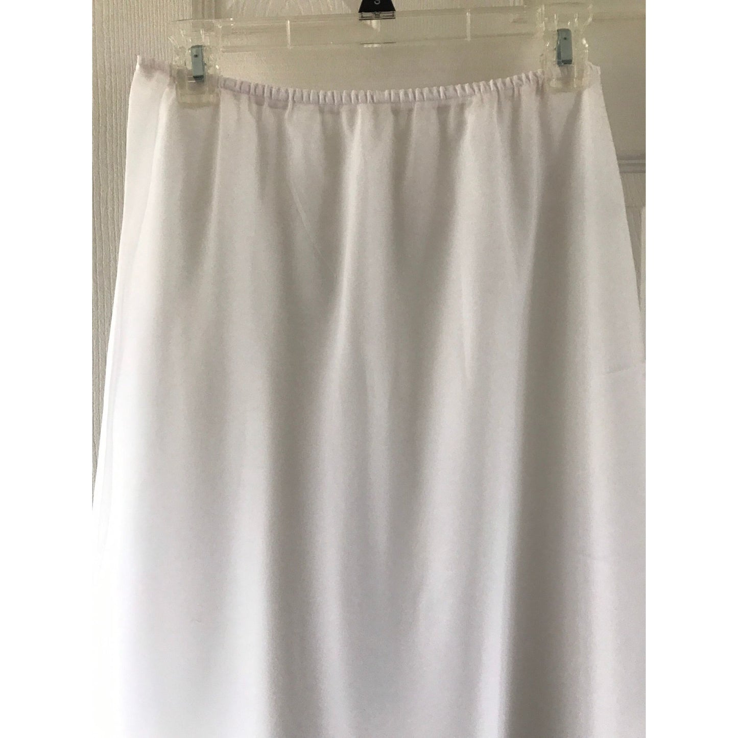 Vintage 1960's Women's White Slip Warner's Size Large Made In USA Style 55325