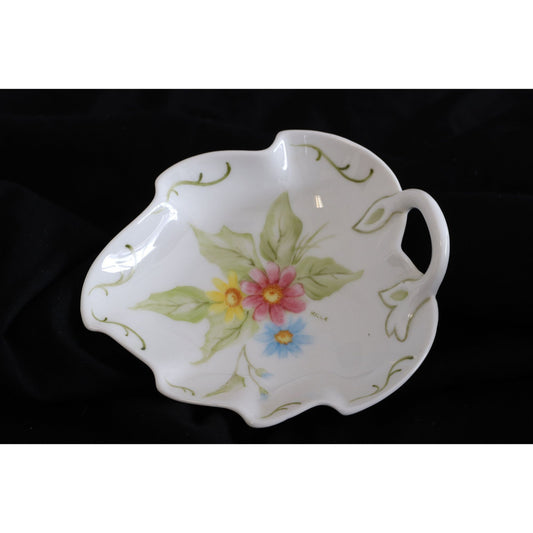 Vtg Hutschenreuther Bavarian Germany China Trinket Dish Leave Shape Floral Pattern